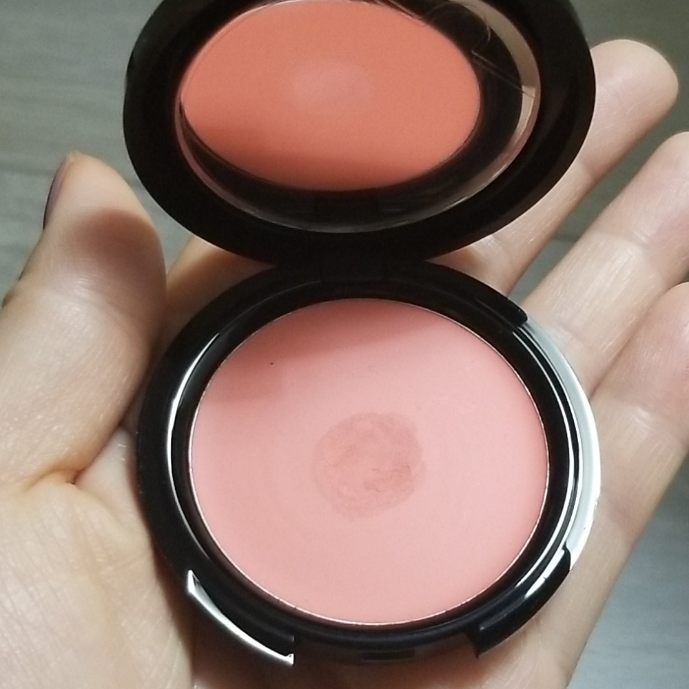 Makeup forever HD cream blush 410 coral